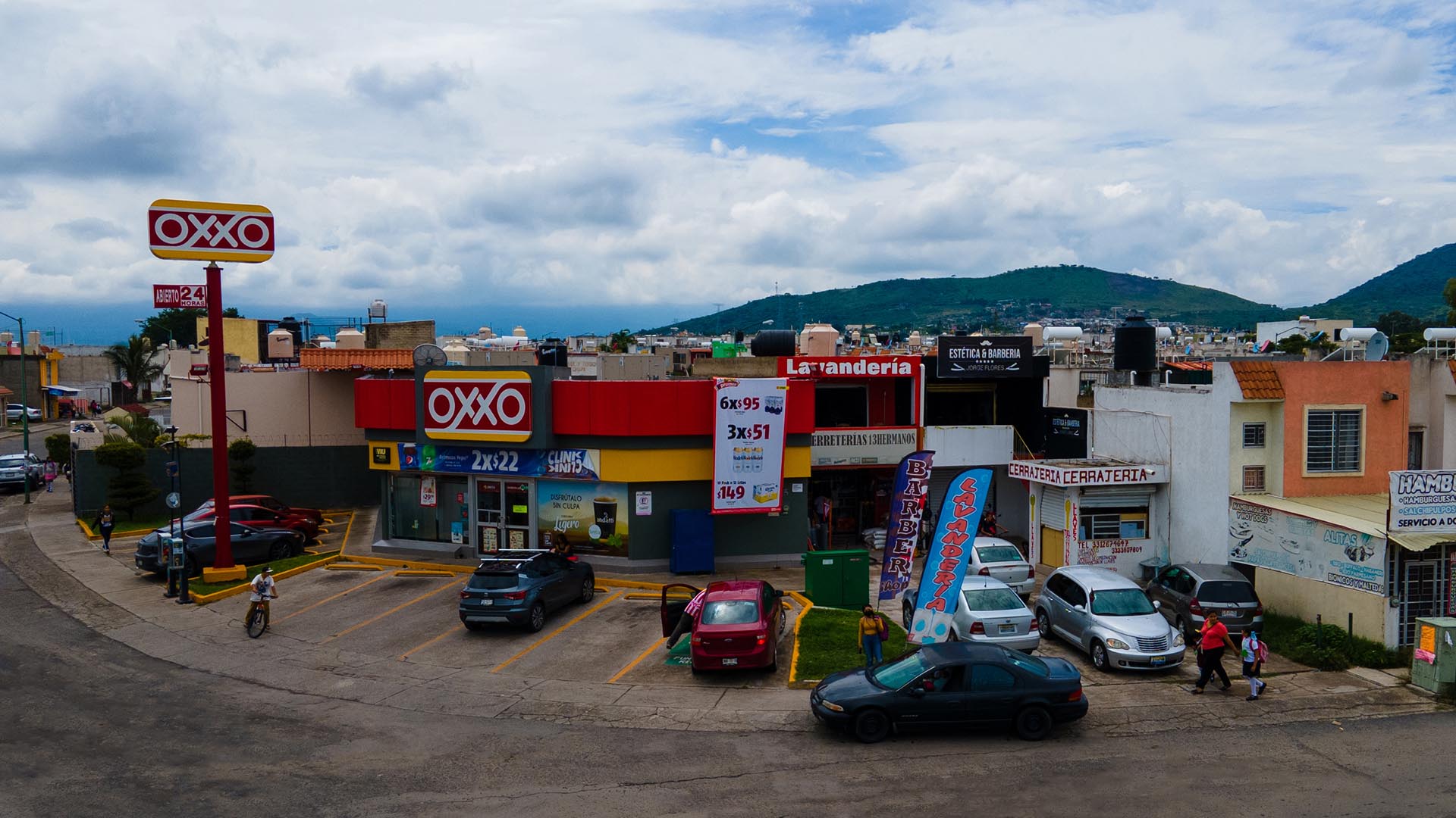 Locales Los Encinos (3)